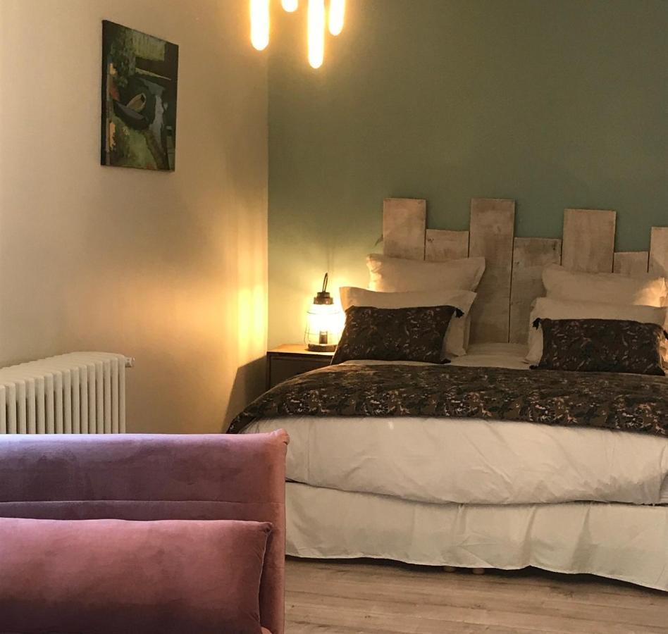 Logis De Pierre Levee Bed & Breakfast Bessines ภายนอก รูปภาพ