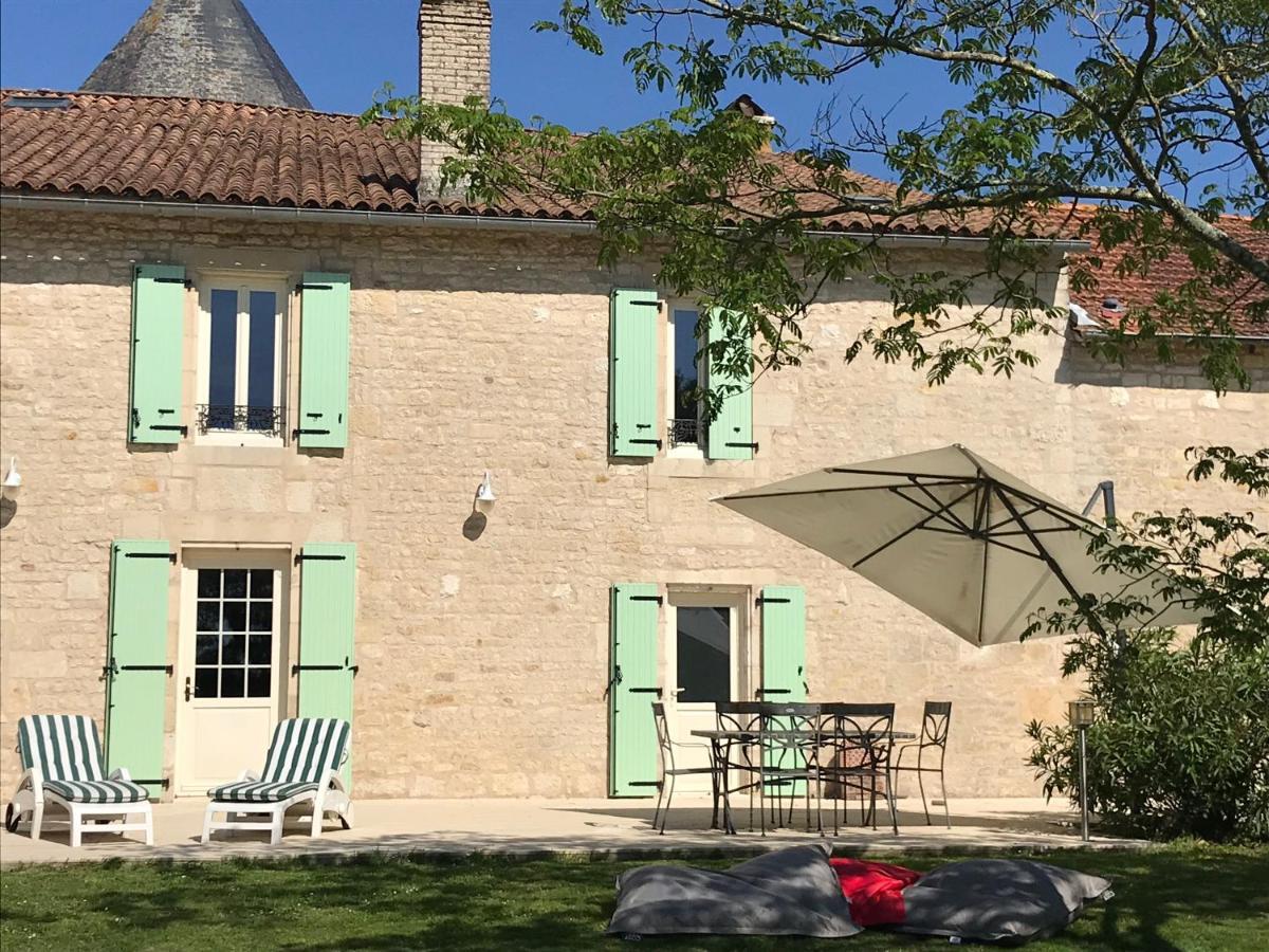 Logis De Pierre Levee Bed & Breakfast Bessines ภายนอก รูปภาพ